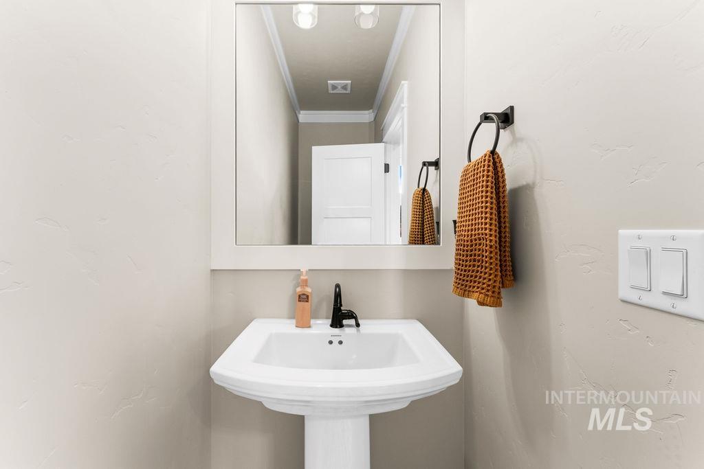 2116 E Wythe Creek St Property Photo 33
