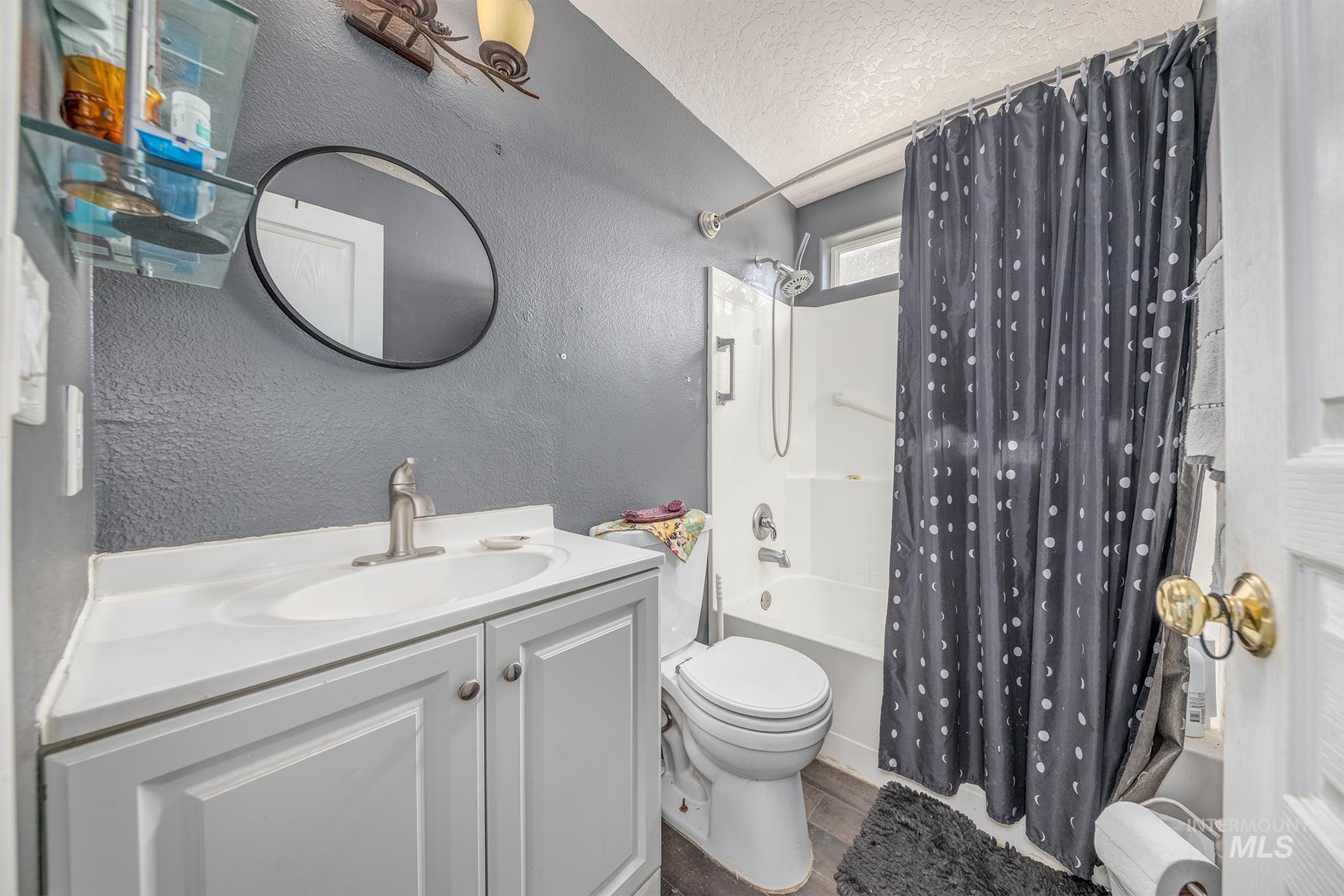 1006 Mallard St Property Photo 18