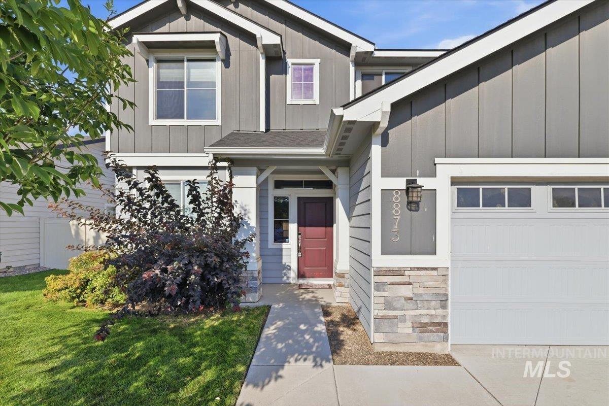 8873 S Royal Gala Ave. Property Photo 4