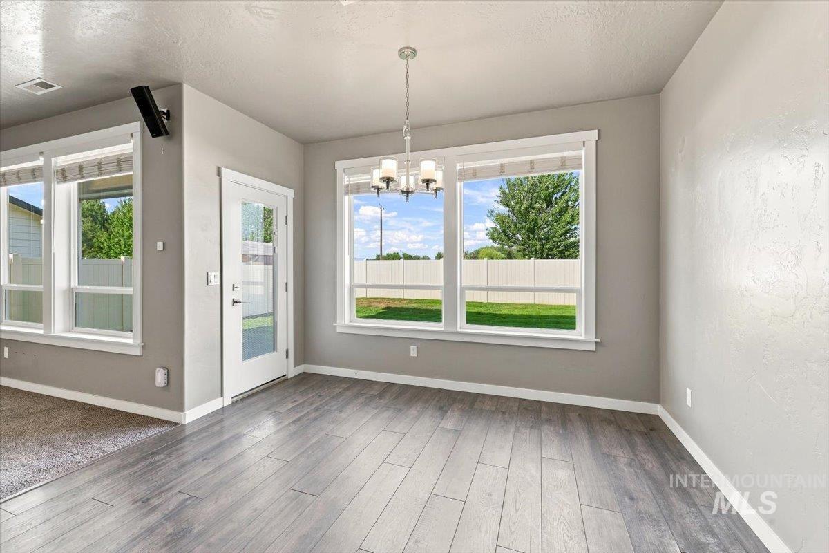 8873 S Royal Gala Ave. Property Photo 18