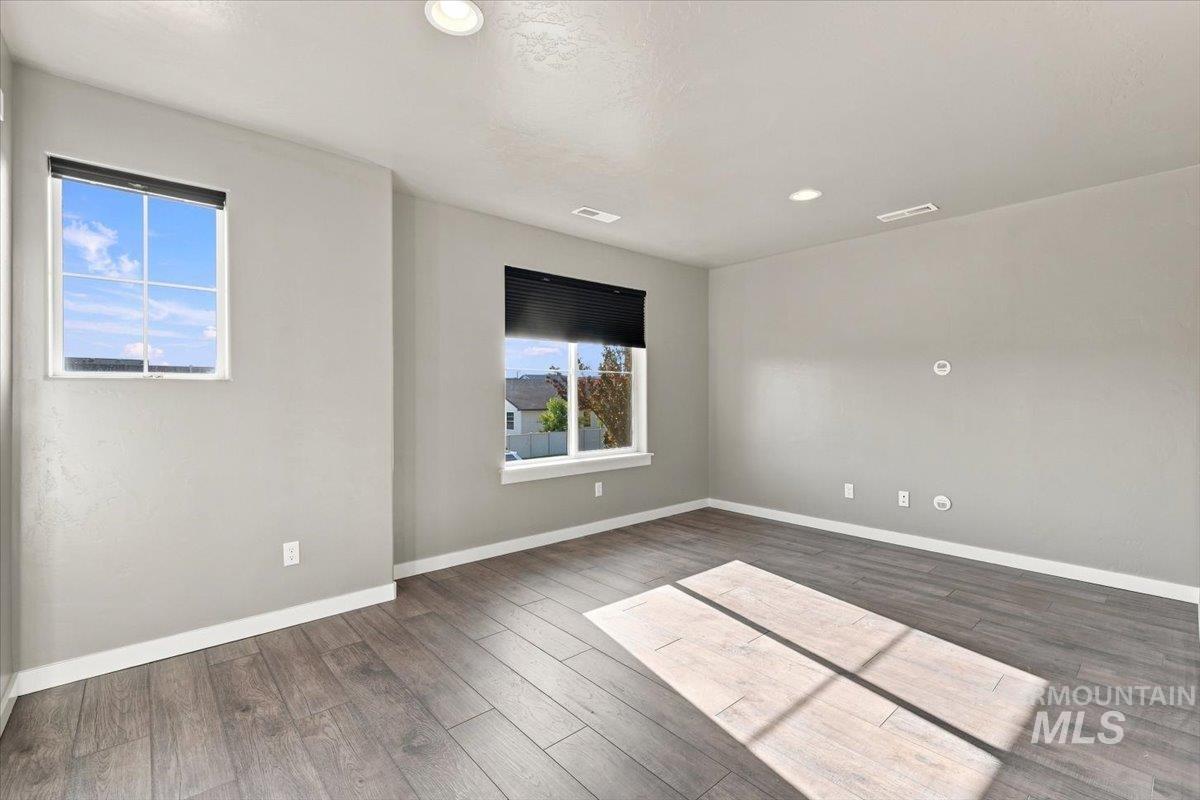 8873 S Royal Gala Ave. Property Photo 21