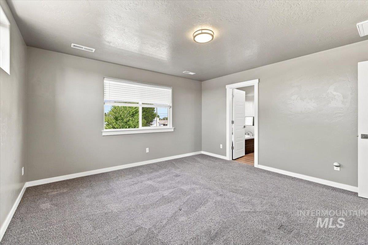 8873 S Royal Gala Ave. Property Photo 25