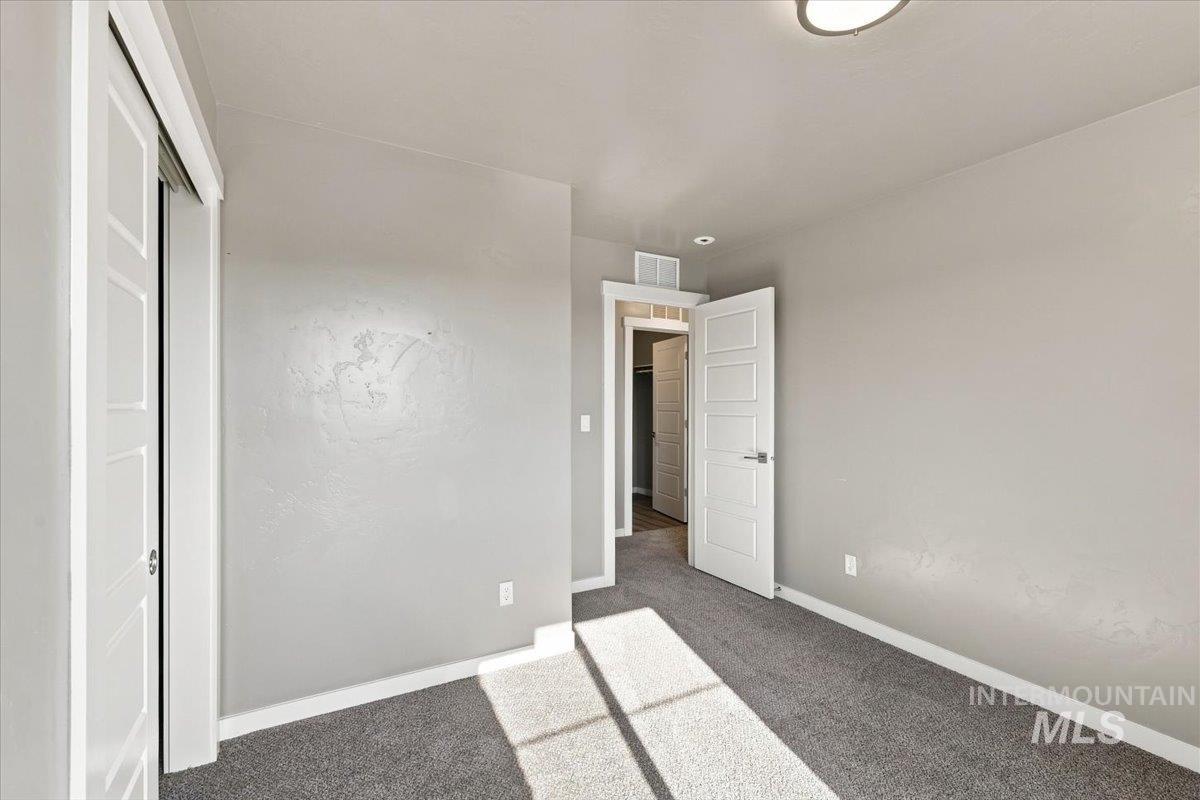 8873 S Royal Gala Ave. Property Photo 35