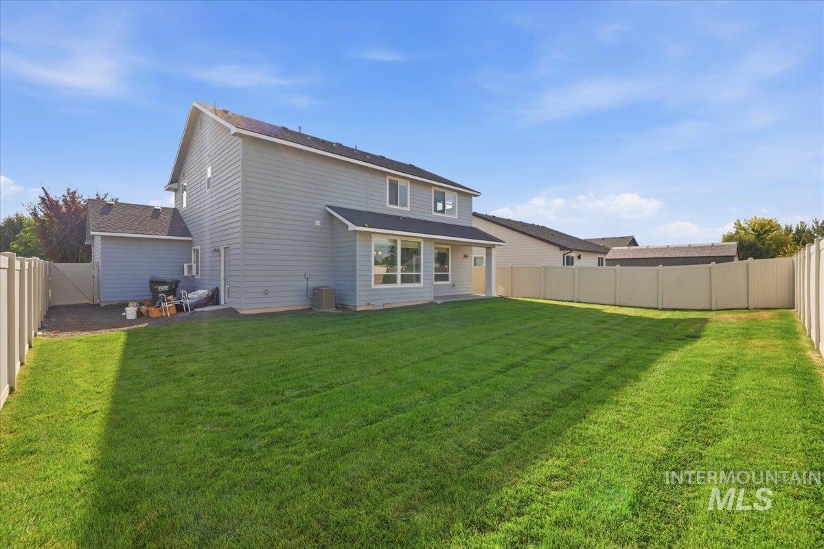 8873 S Royal Gala Ave. Property Photo 40