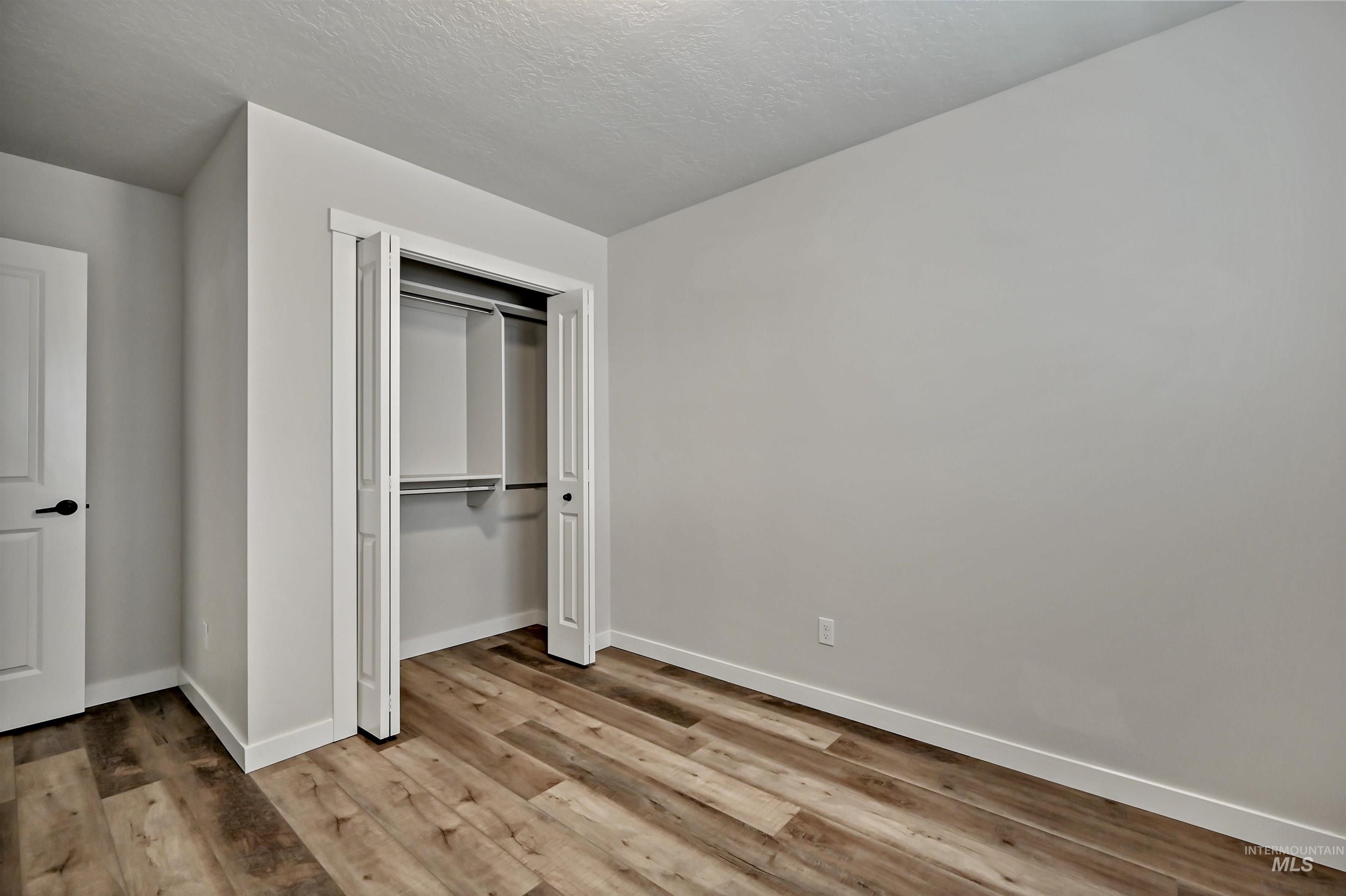 5319 S Redeken Pl Property Photo 20