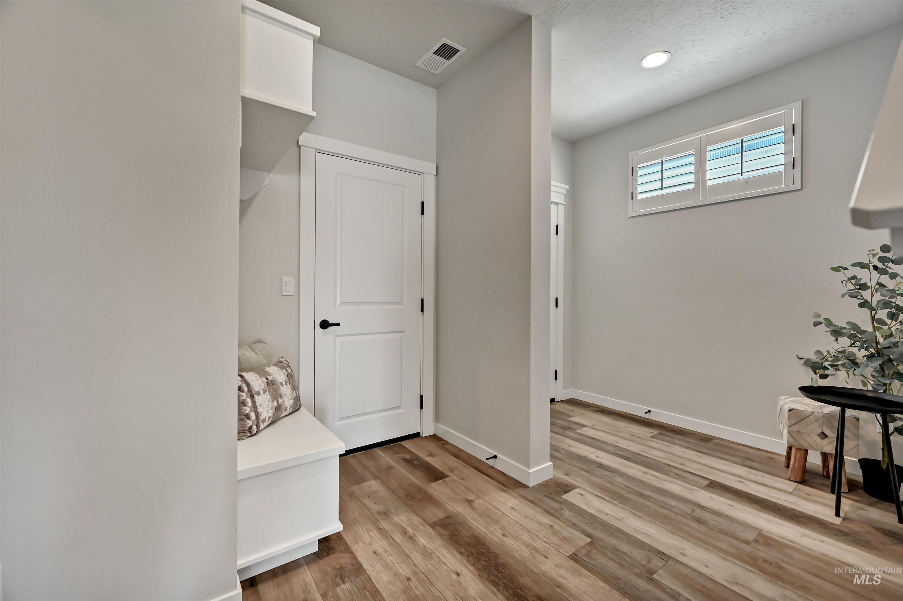 5319 S Redeken Pl Property Photo 22