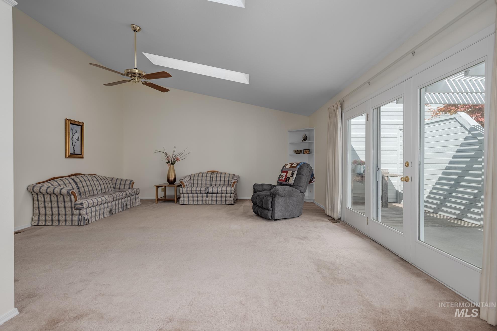 1823 Ray Ave Property Photo 11