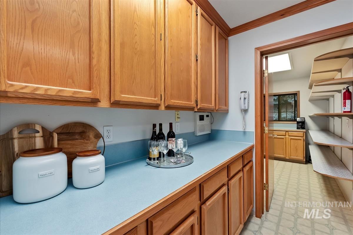 24096 Lansing Ln Property Photo 33