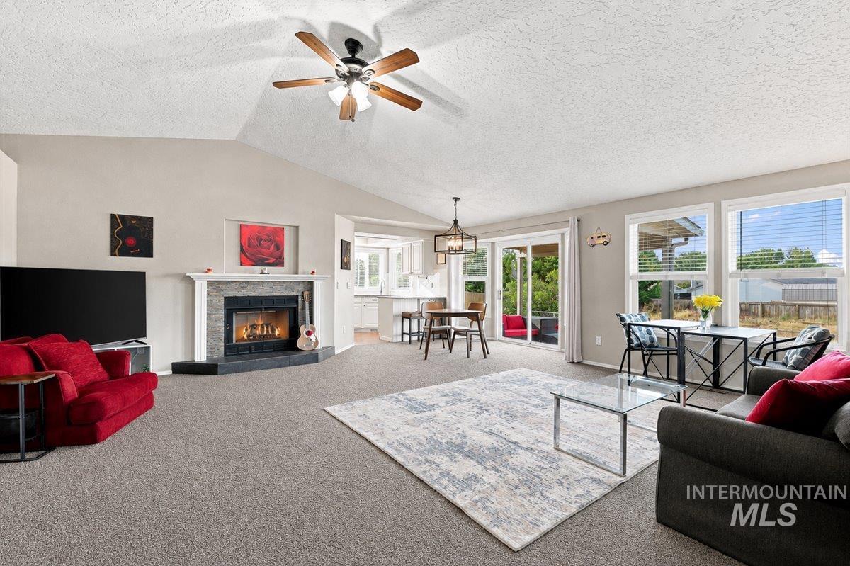 2307 Pisces Dr Property Photo 7