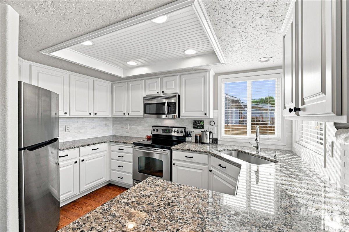 2307 Pisces Dr Property Photo 9
