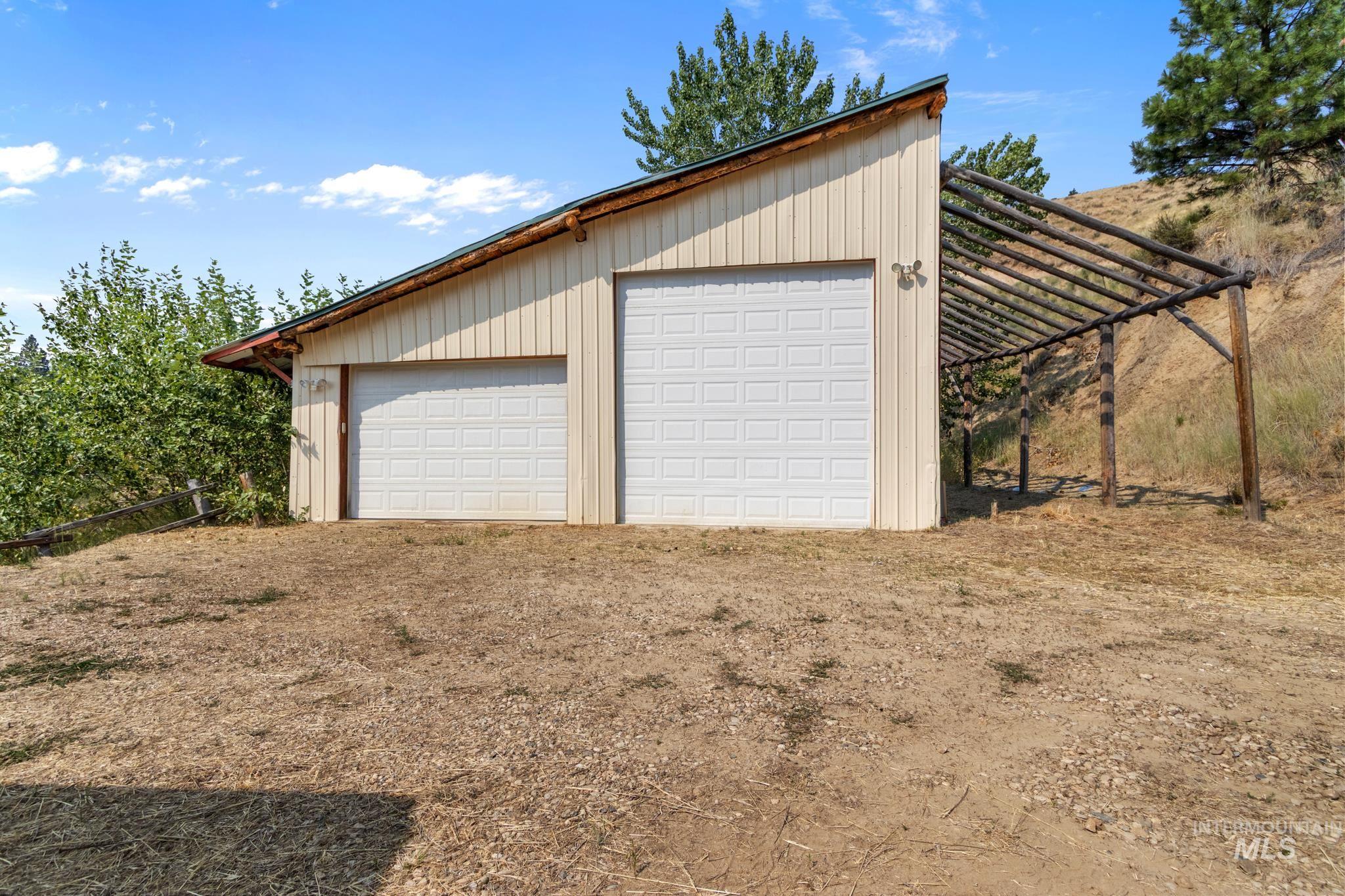 33 Turkey Lane Property Photo 16