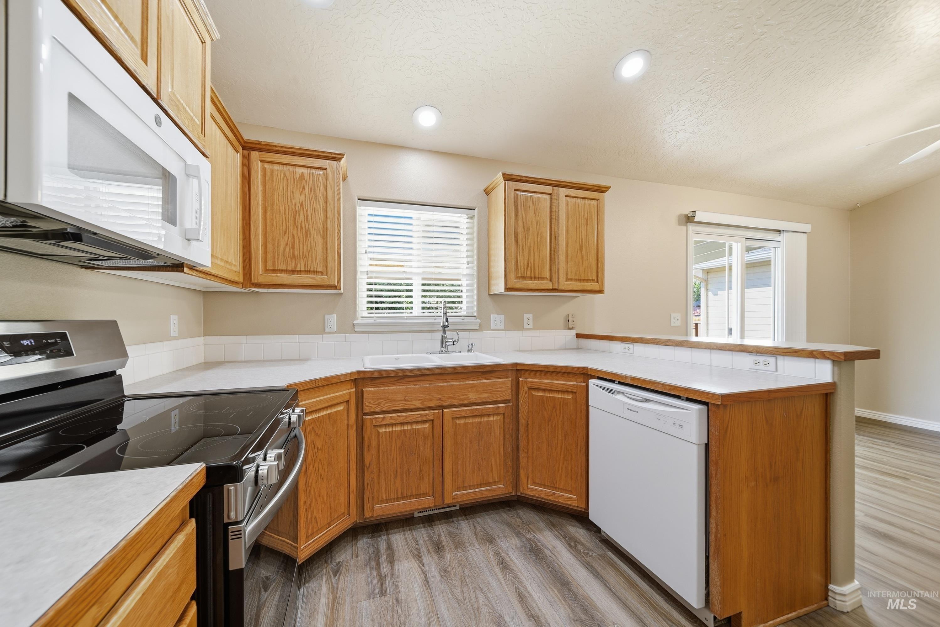 5239 S Apsley Pl Property Photo 9