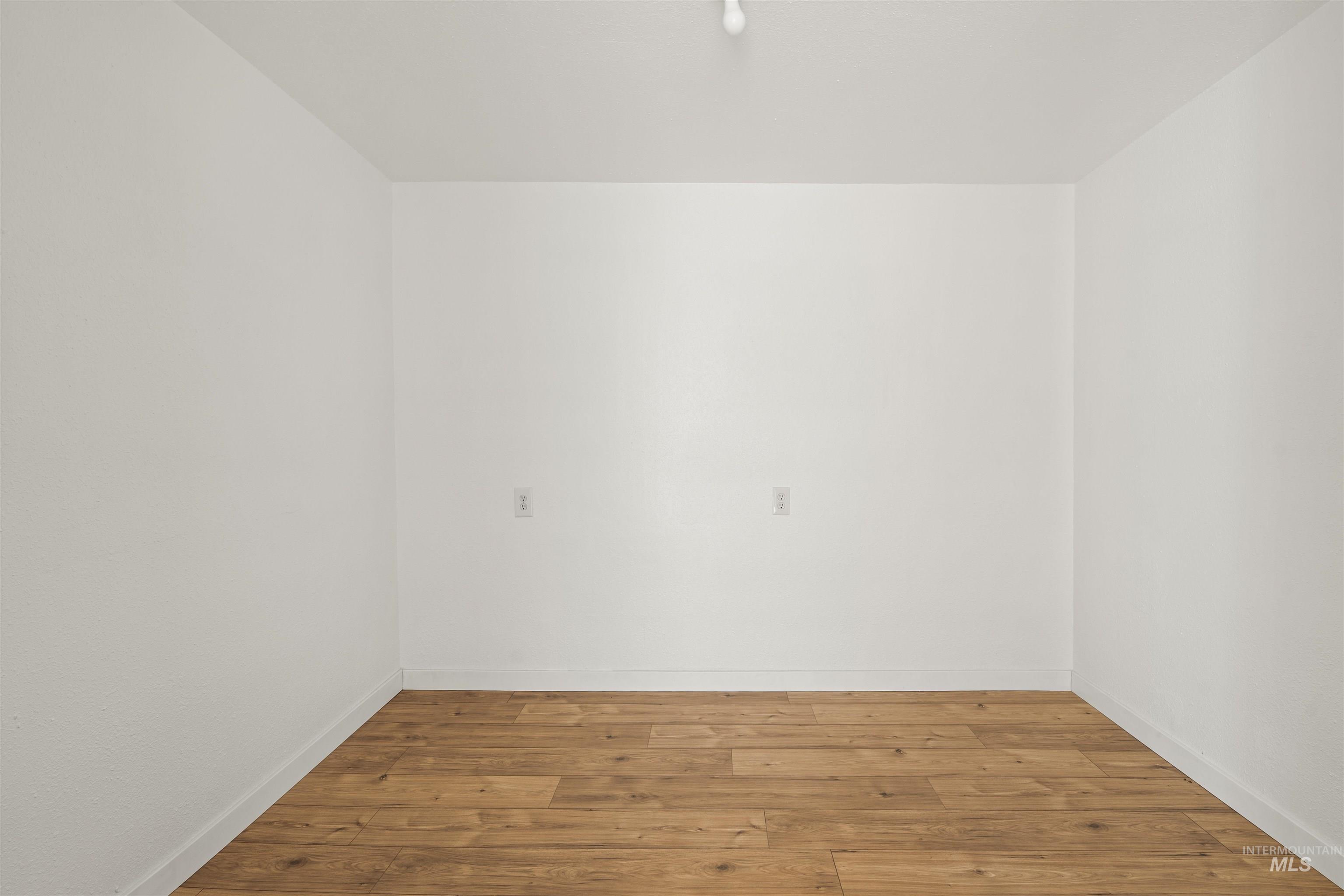 816-818 9th Street Property Photo 12