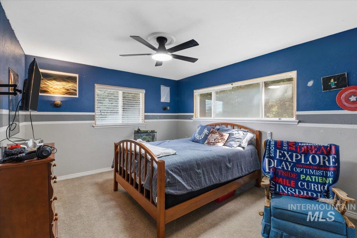 19 E 100 S Property Photo 29