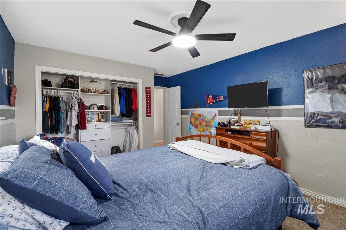 19 E 100 S Property Photo 30