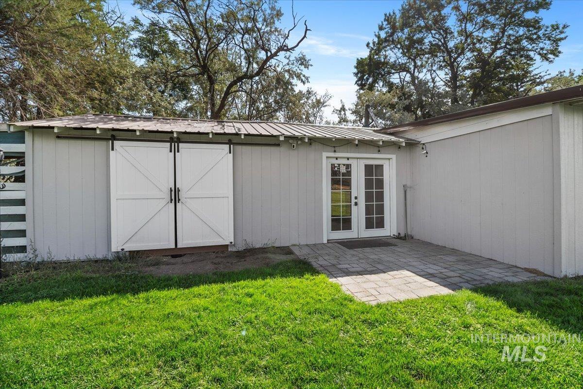 19 E 100 S Property Photo 34