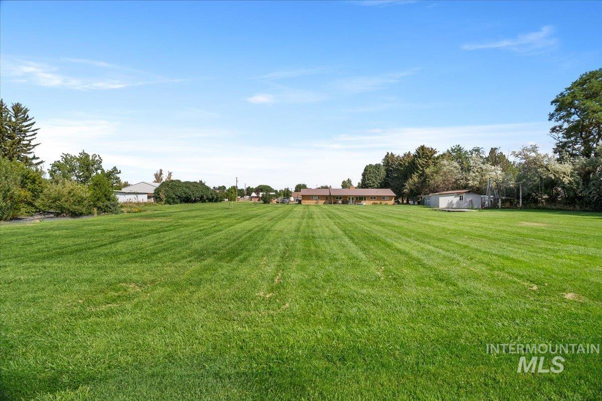 19 E 100 S Property Photo 39