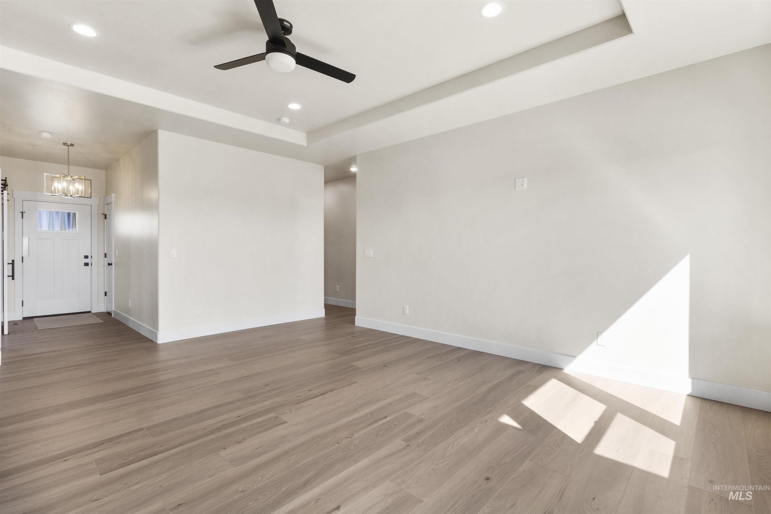 476 Sunspot Property Photo 14