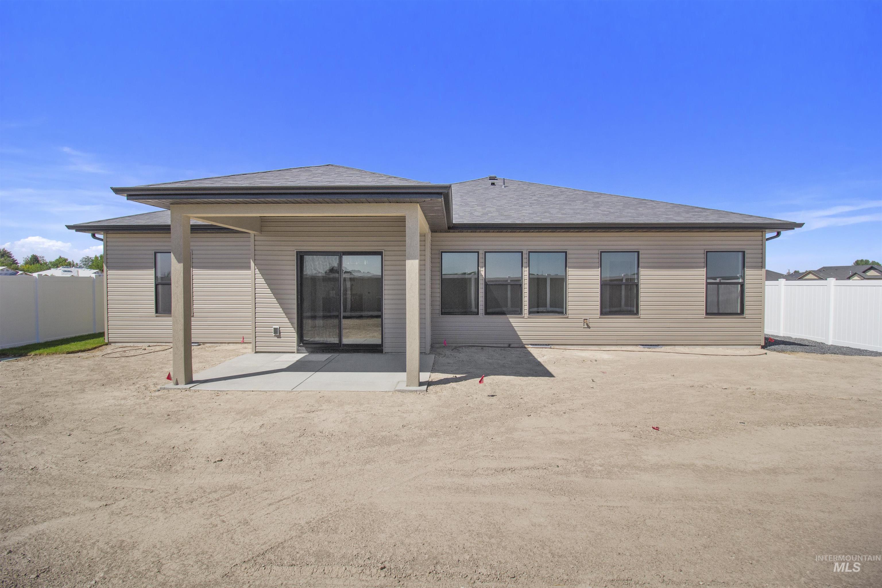 476 Sunspot Property Photo 35