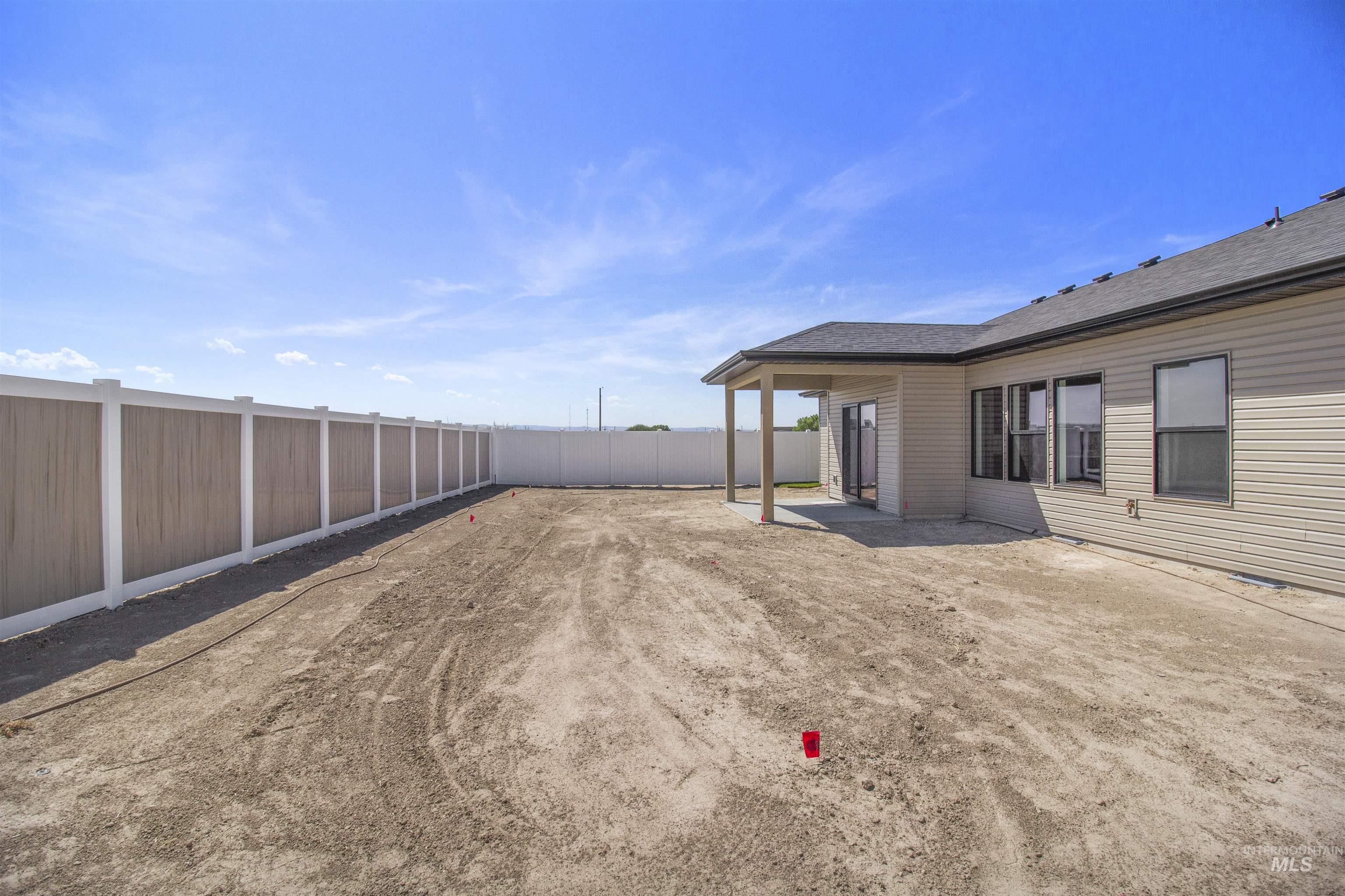 476 Sunspot Property Photo 36