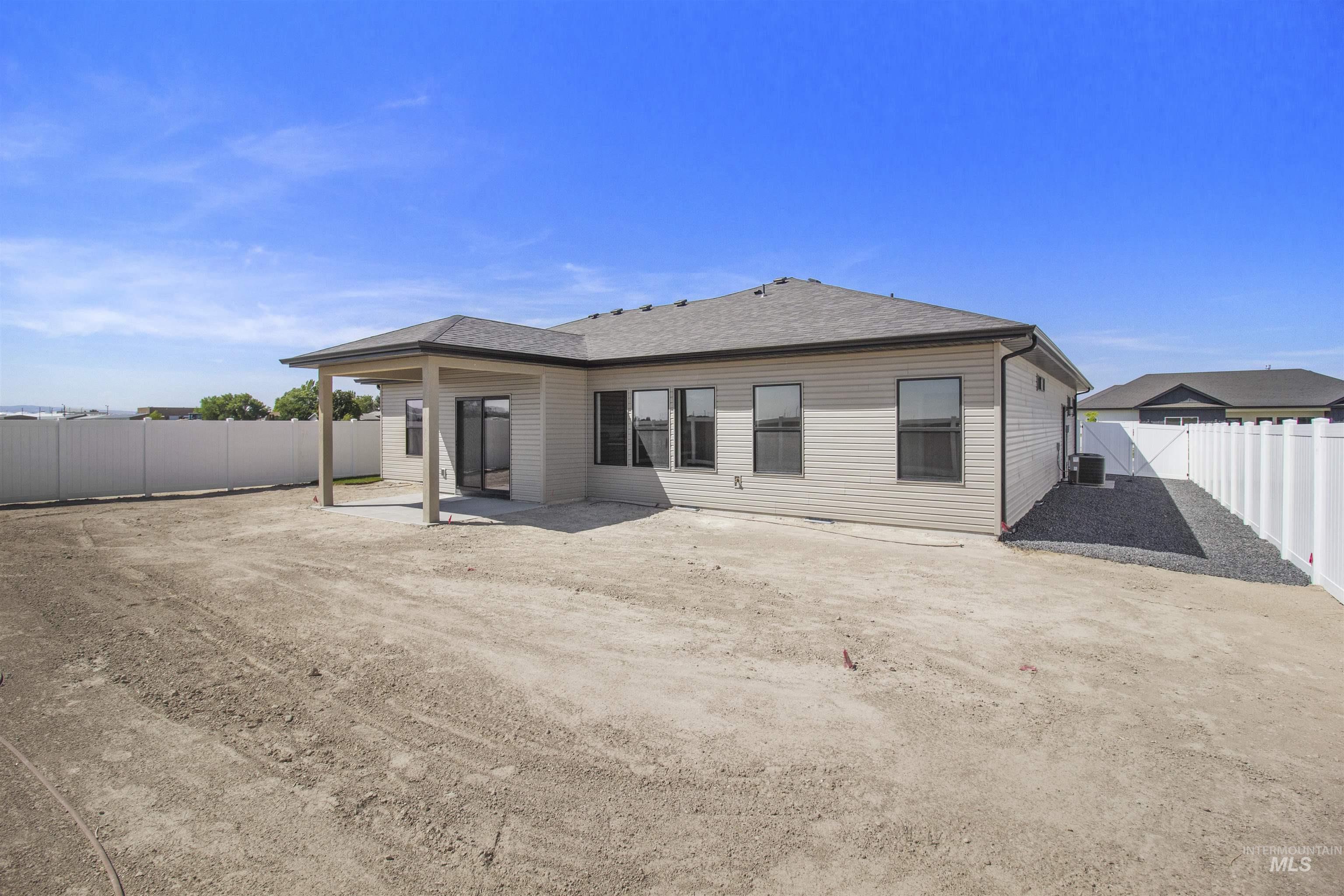 476 Sunspot Property Photo 37
