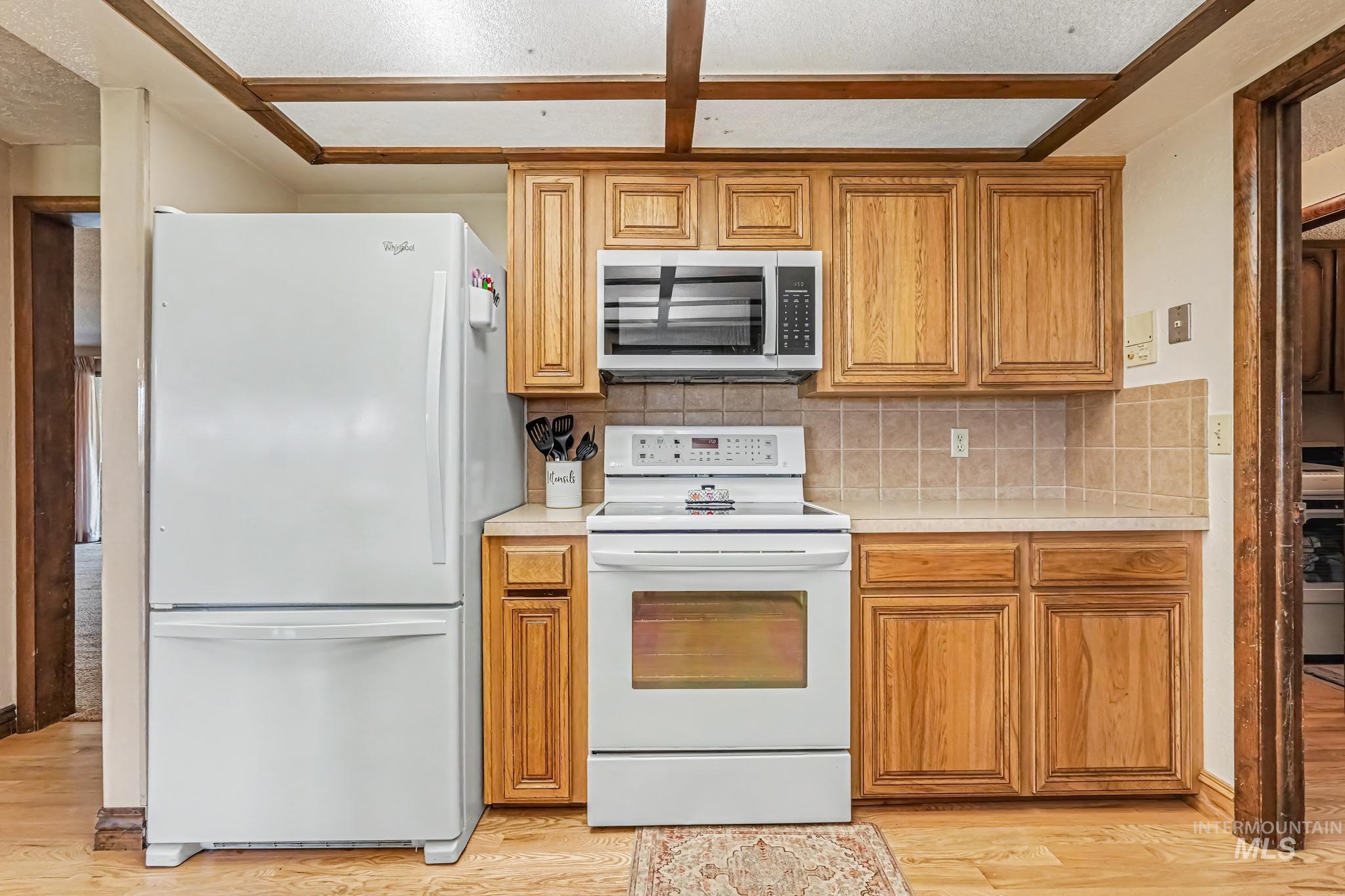 1703 Primrose Dr. Property Photo 15