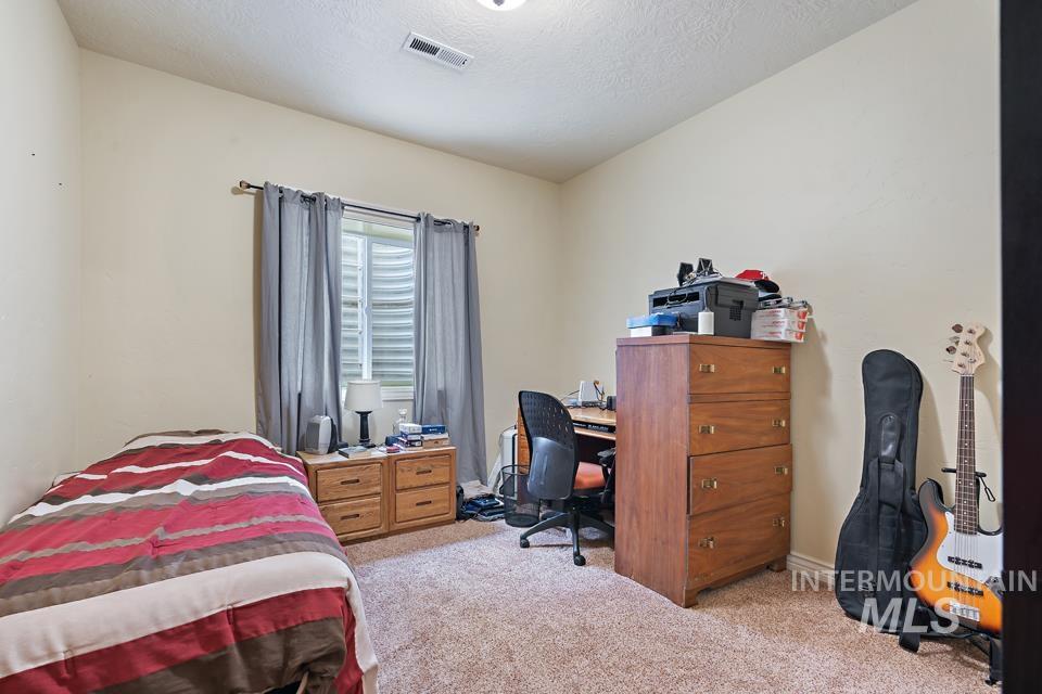 530 Syringa Falls Ct Property Photo 29