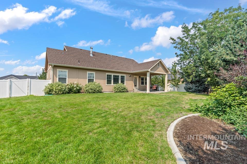 530 Syringa Falls Ct Property Photo 37