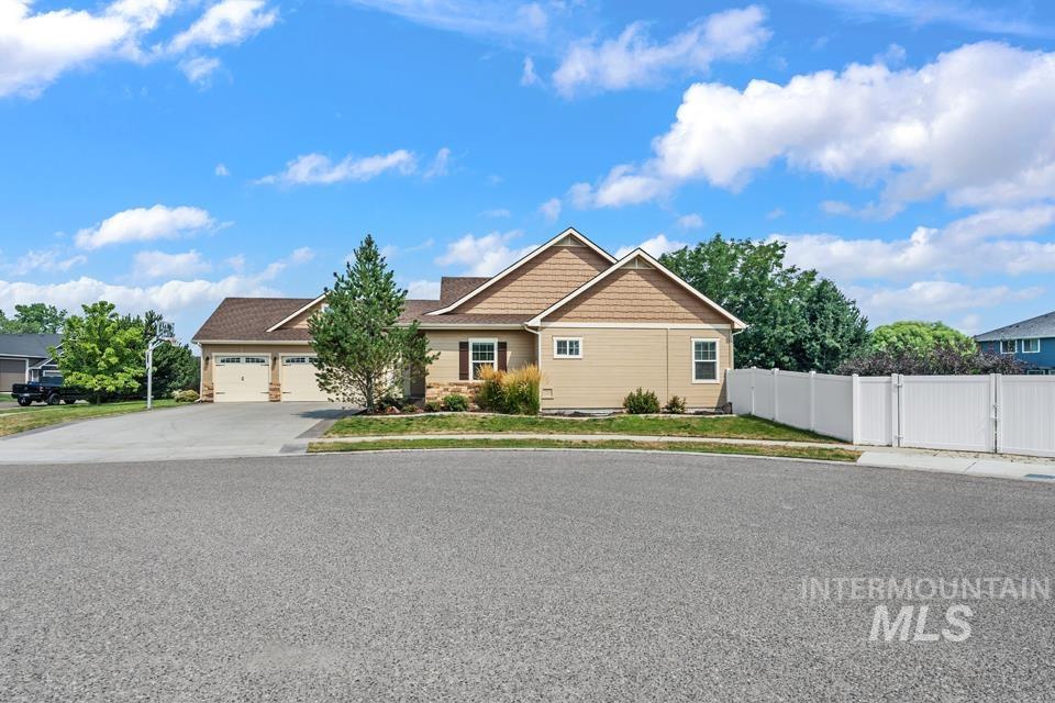 530 Syringa Falls Ct Property Photo 45