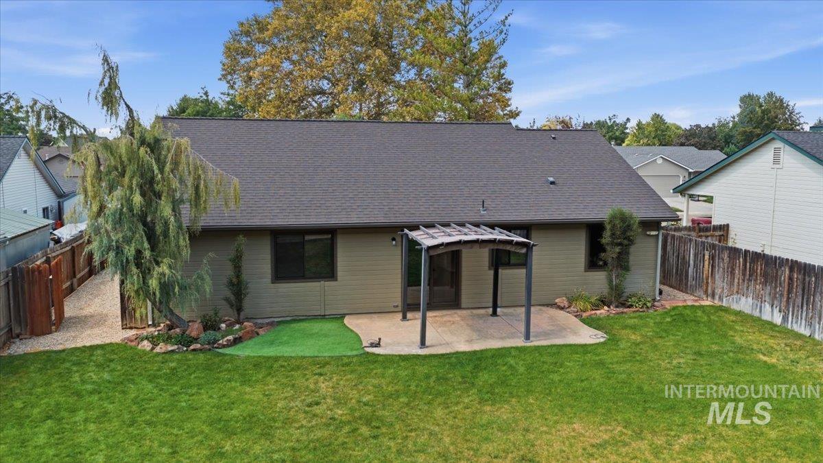 7766 Arlington Dr Property Photo 27