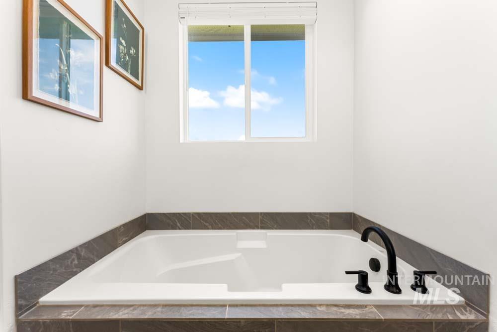 10022 W Lyrical Dr Property Photo 15