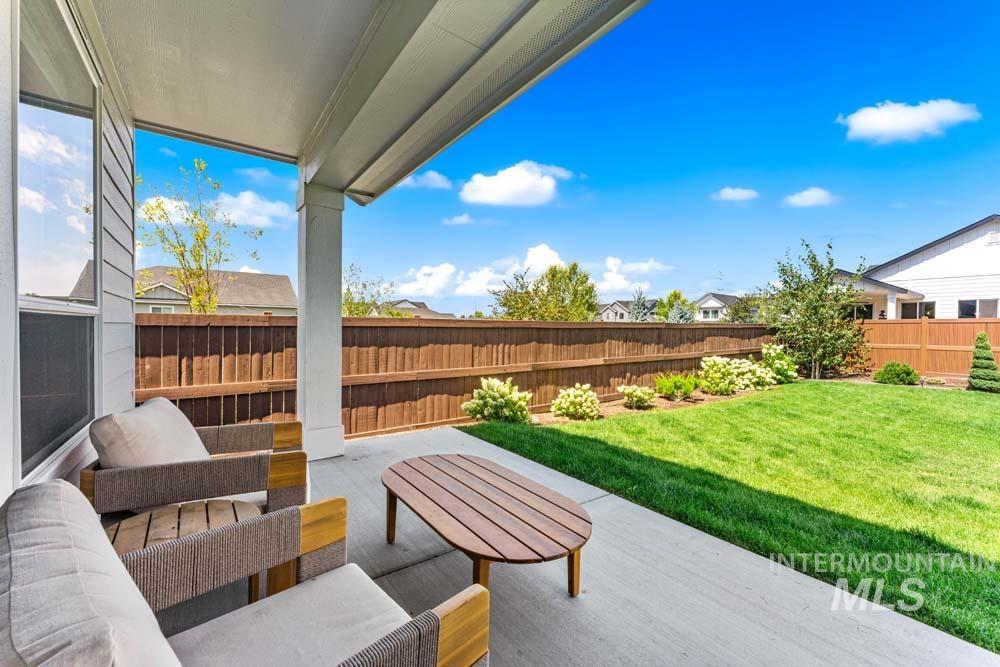 10022 W Lyrical Dr Property Photo 26