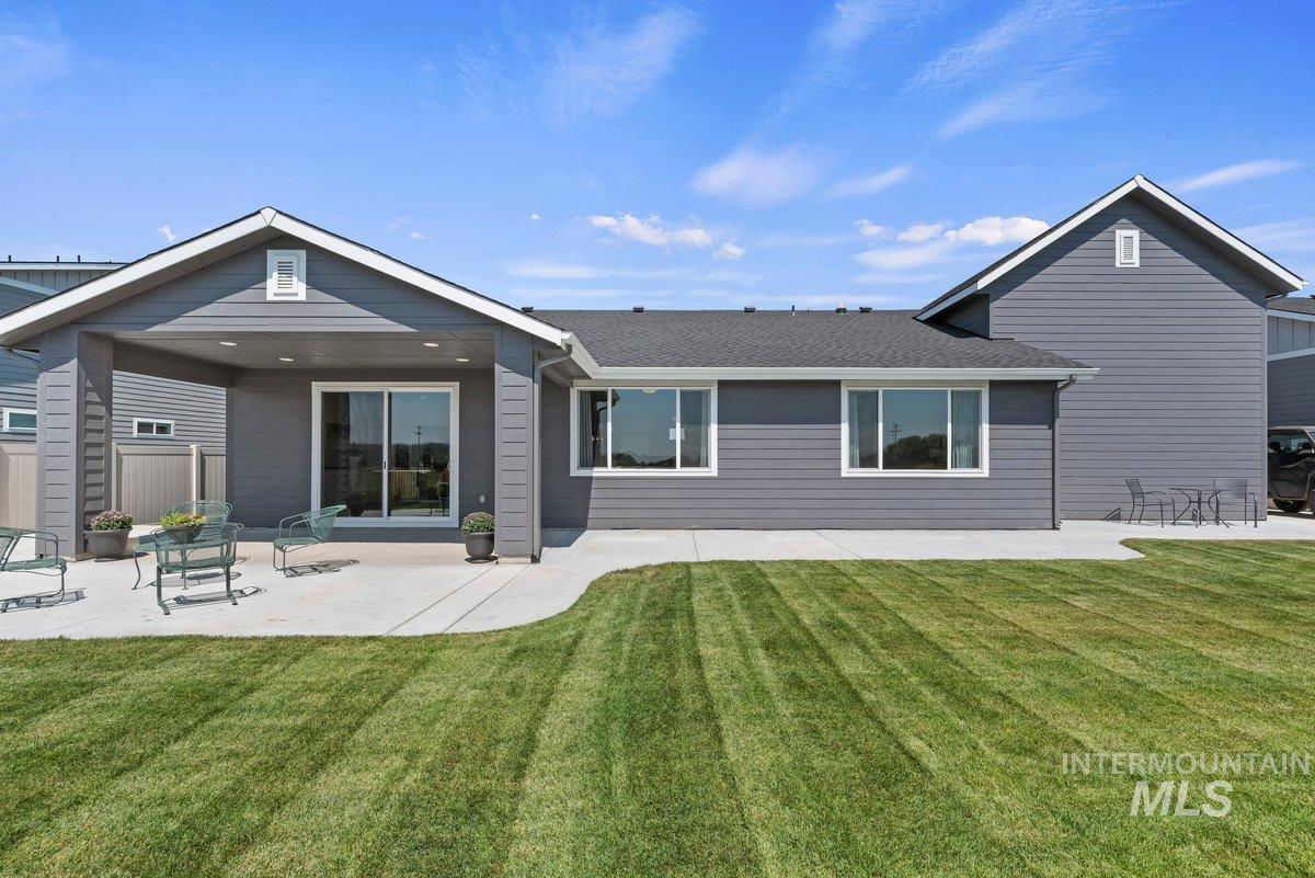 12437 W Wayfaring Dr Property Photo 31