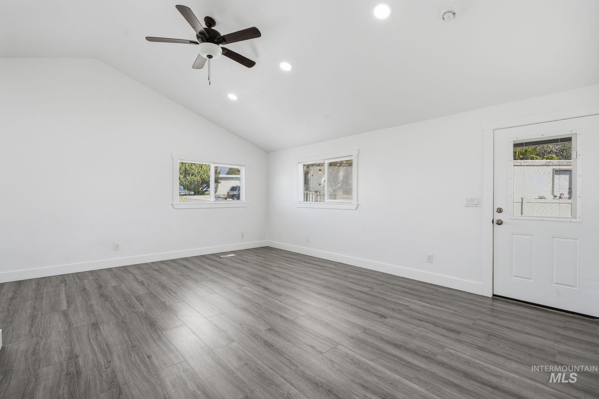 8255 Blue Ridge Property Photo 12