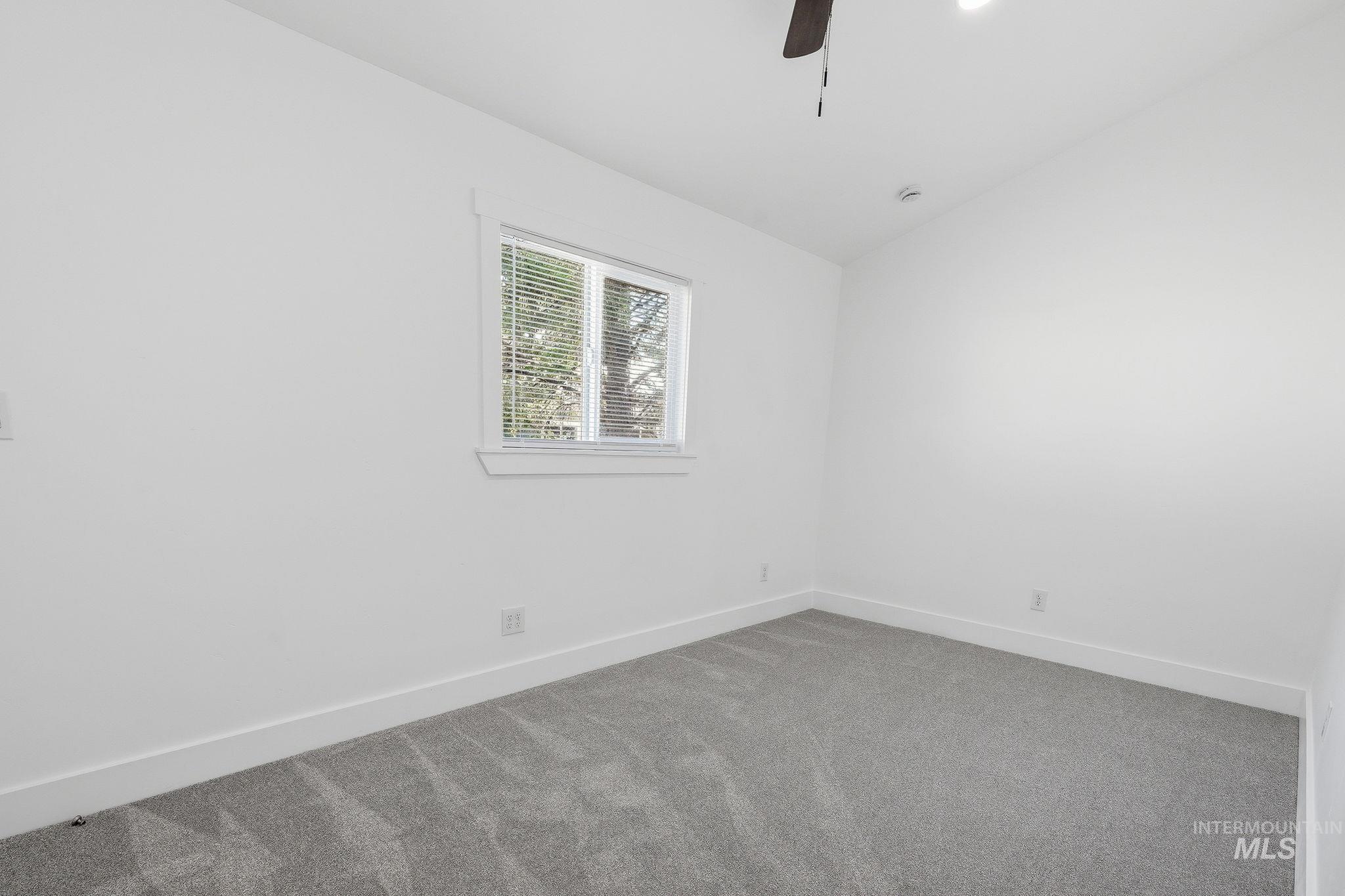 8255 Blue Ridge Property Photo 19