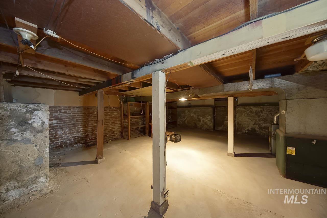 1104 Lone Star Rd Property Photo 33