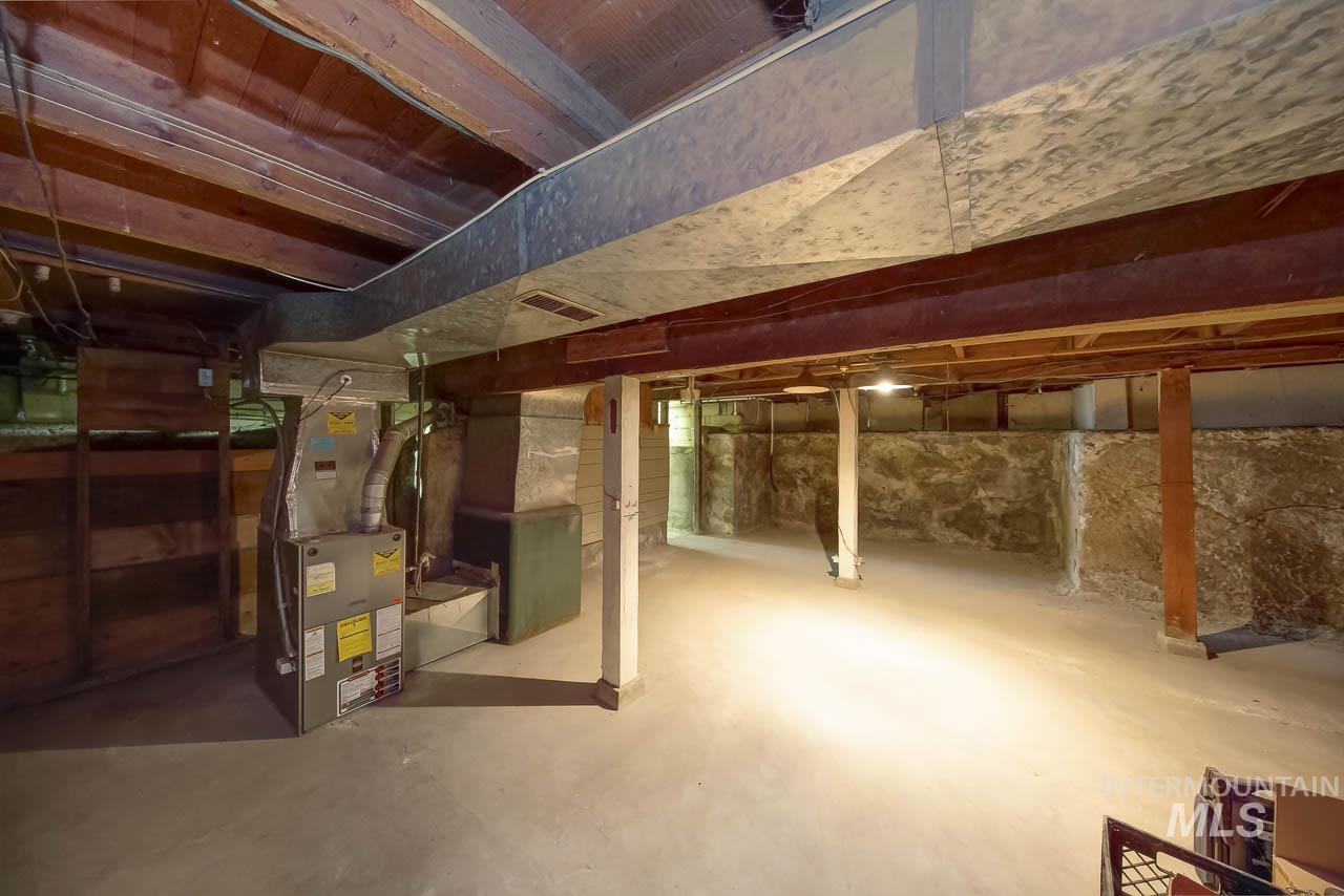1104 Lone Star Rd Property Photo 34