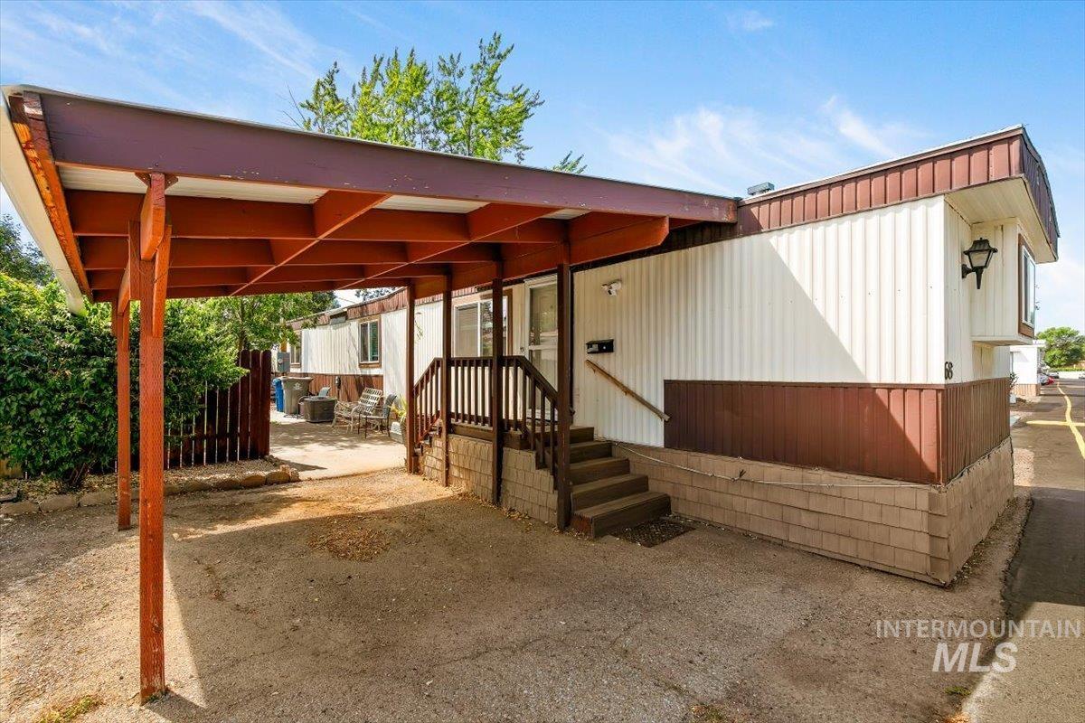 915 S Curtis Rd Trlr 68 Property Photo 1