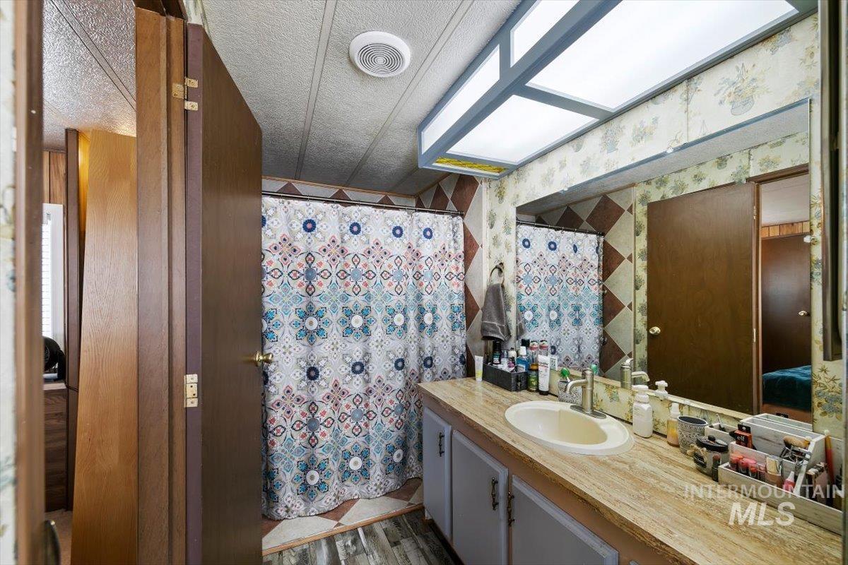 915 S Curtis Rd Trlr 68 Property Photo 10