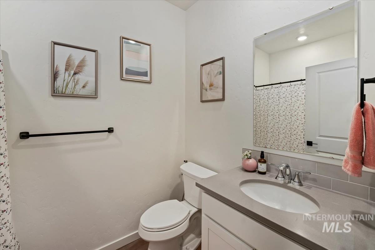 521 W Learmont St Property Photo 19
