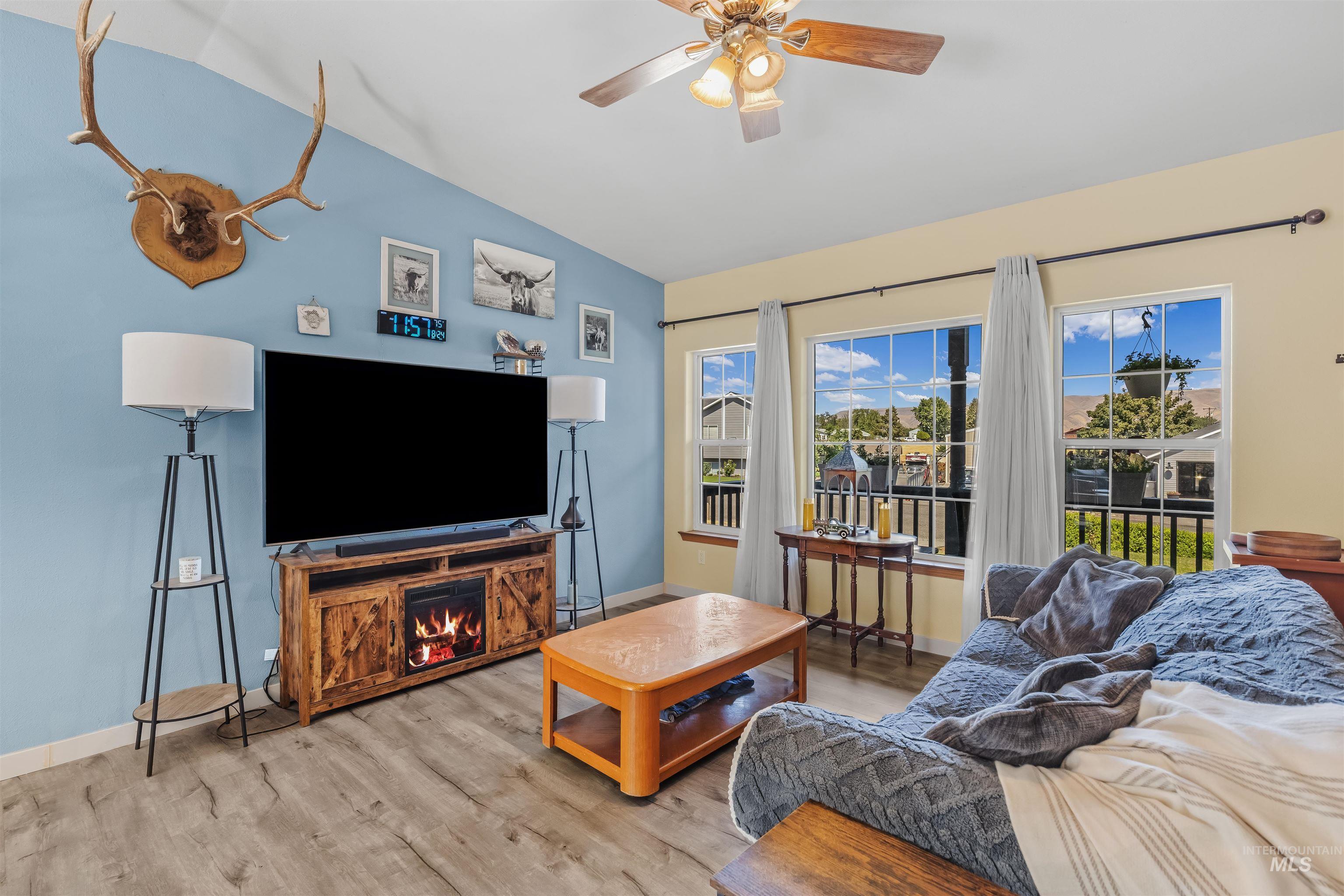 2535 18th Street Property Photo 5