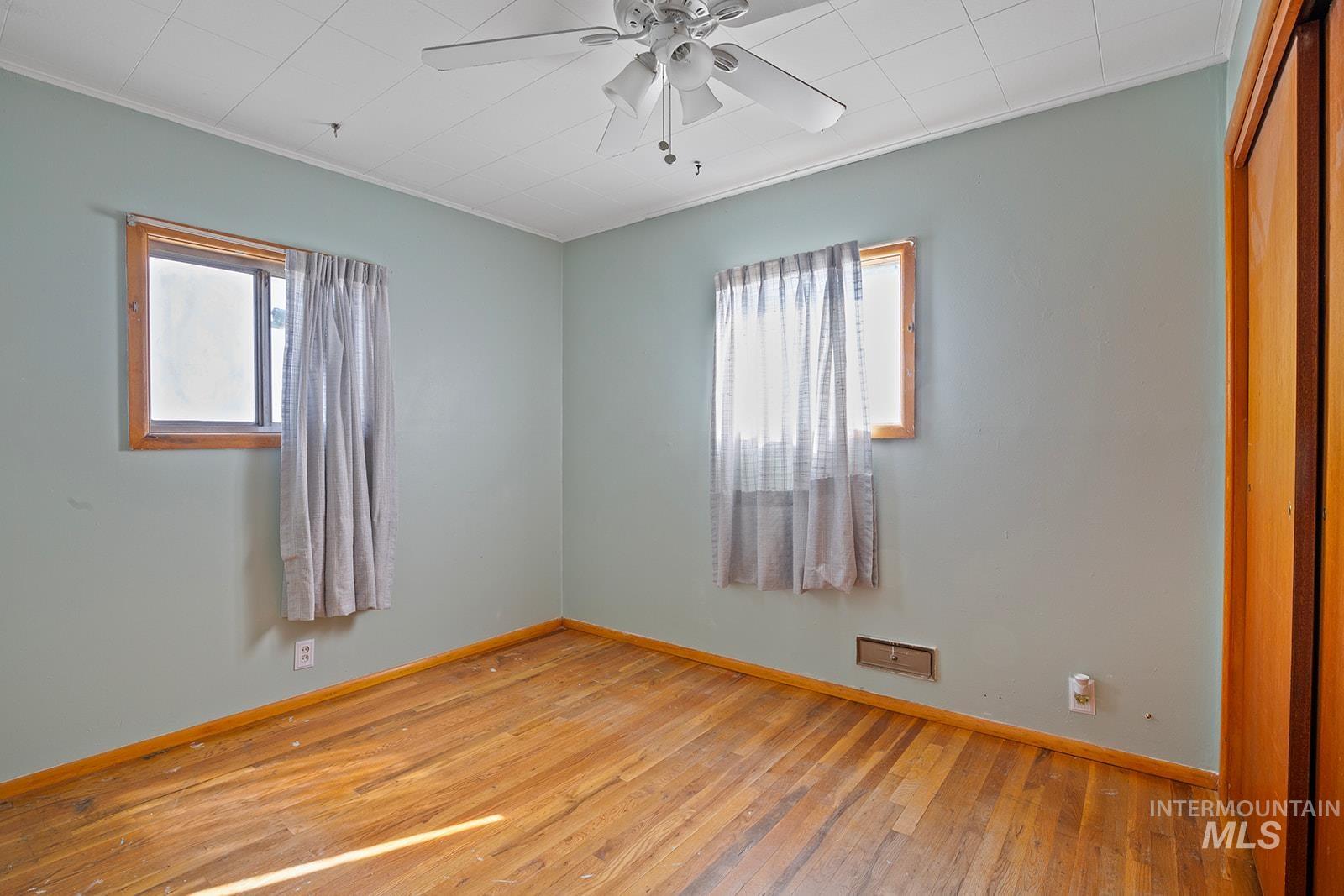 515 Stevens Ave Property Photo 6