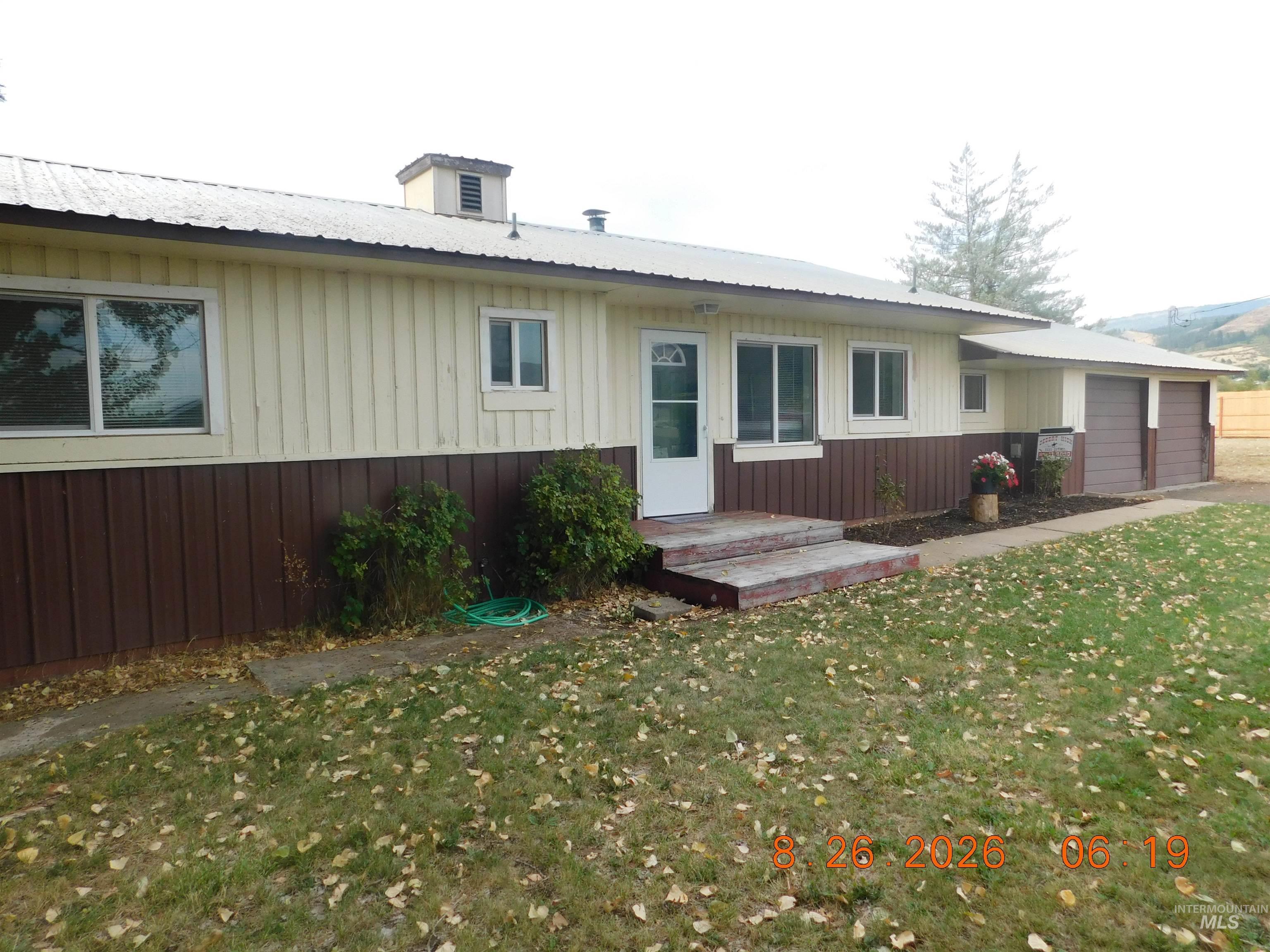 2115 N Galena Property Photo 2