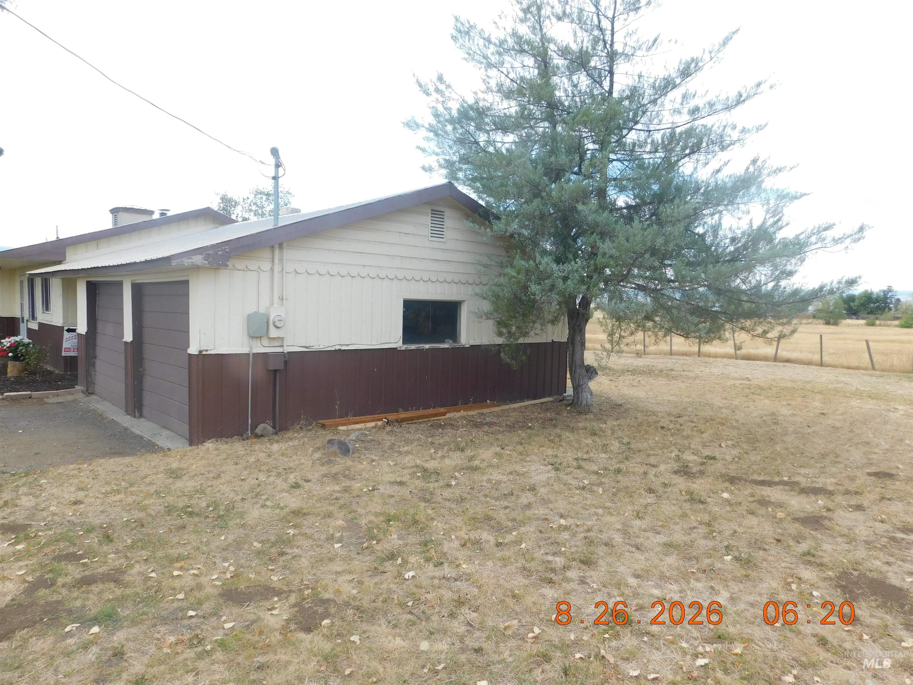 2115 N Galena Property Photo 3