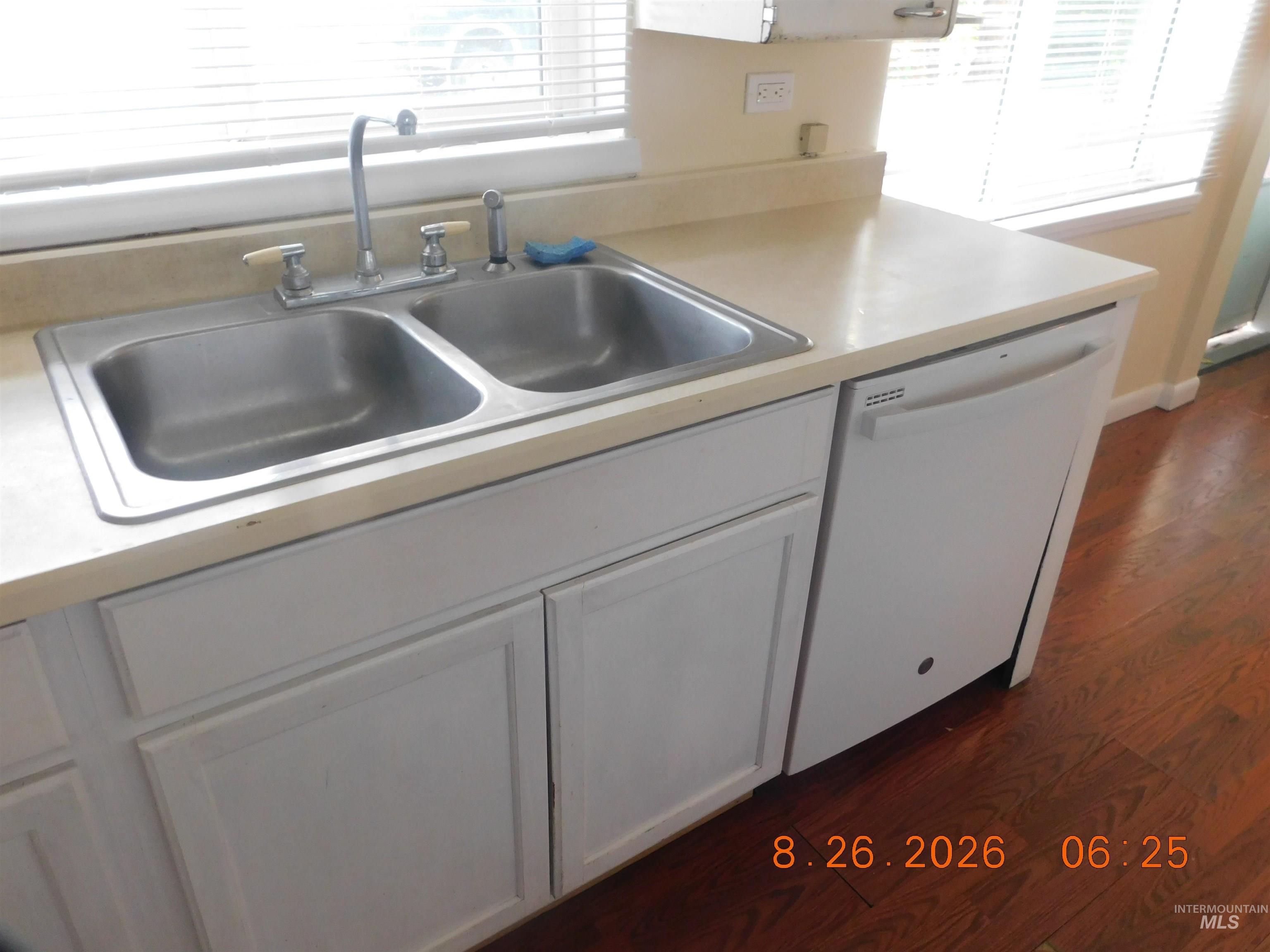2115 N Galena Property Photo 11