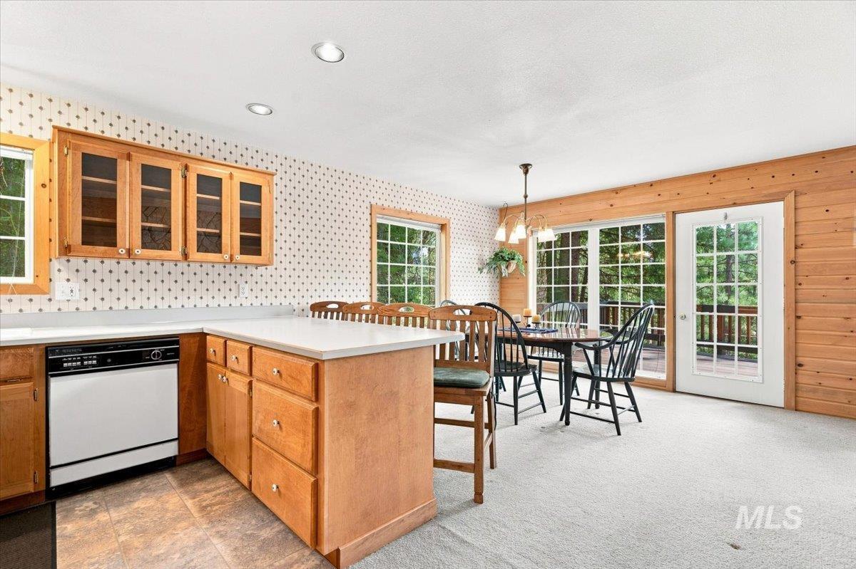 1571 Warren Wagon Road Property Photo 15