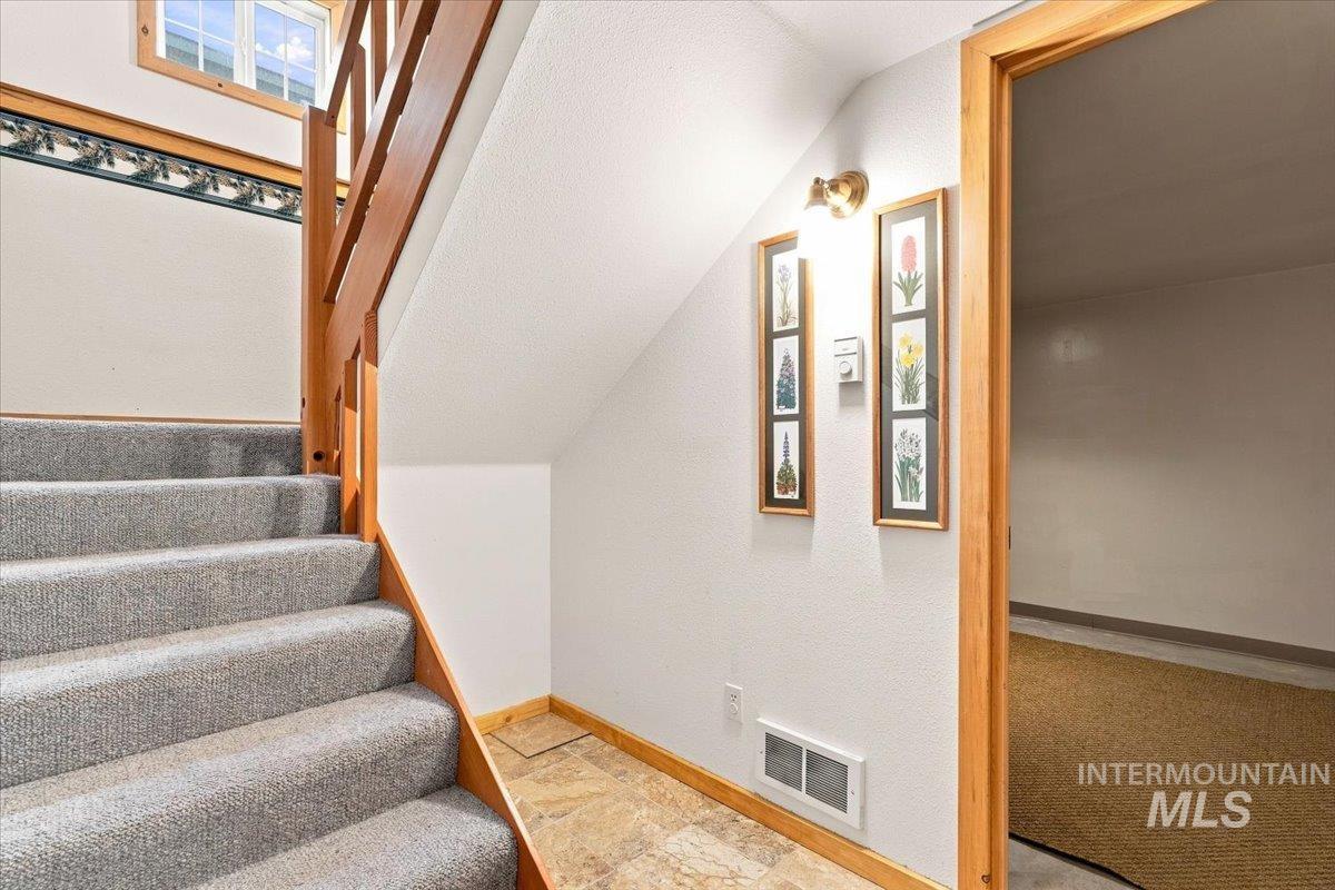1571 Warren Wagon Road Property Photo 30