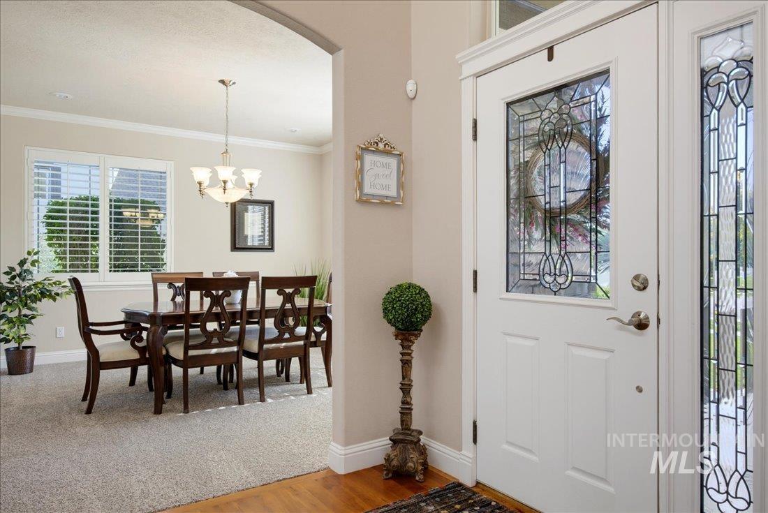4393 N Palatine Ave. Property Photo 4