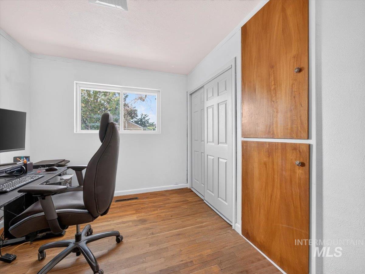 626 W Pine Ave Property Photo 22