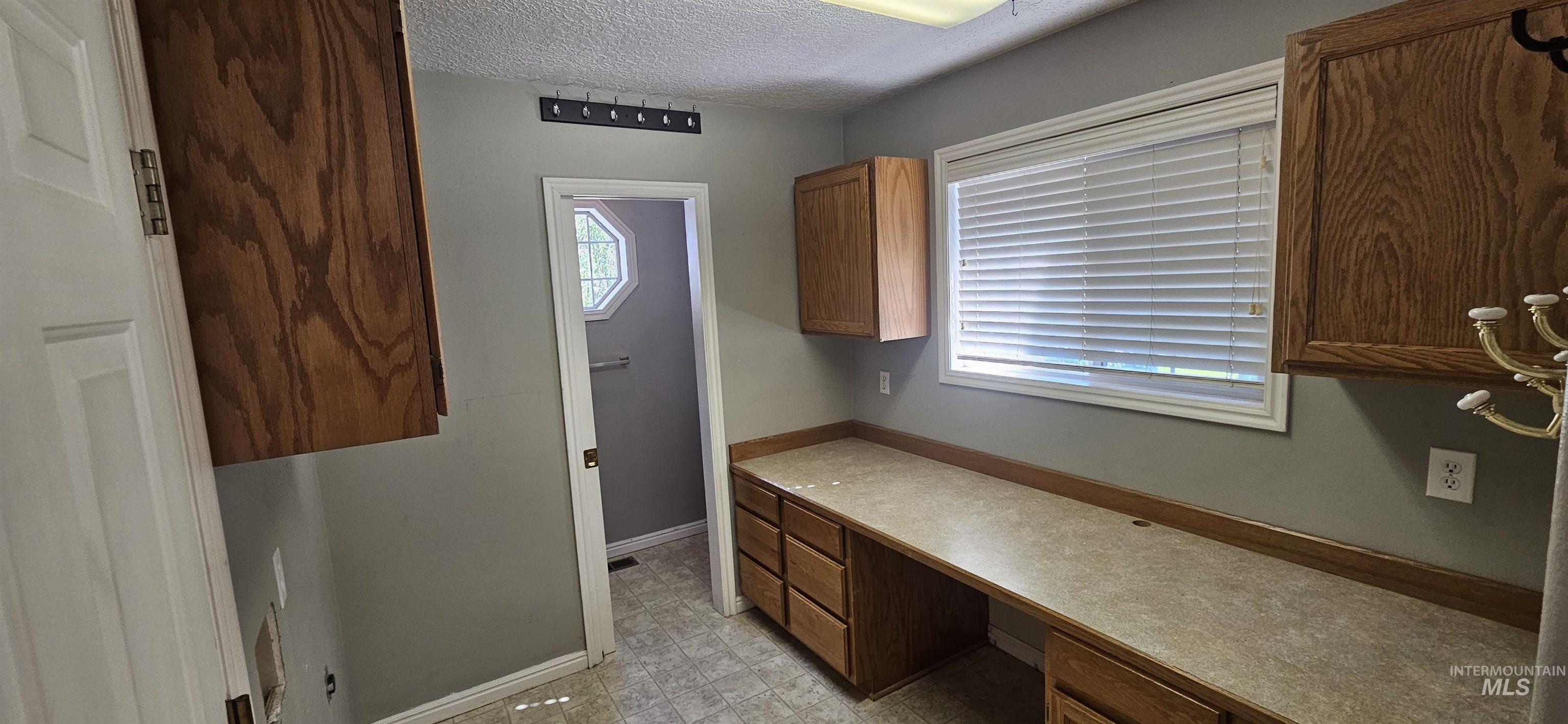 1741 Pomerelle Drive Property Photo 29